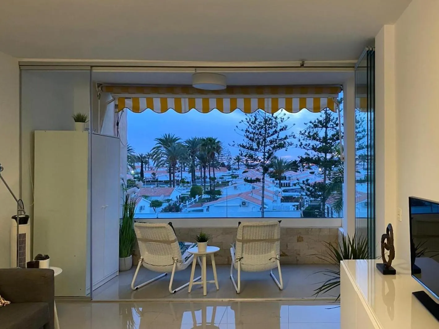 Tanife 310 - Playa Del Ingles Comfort Suite With Sunset View
